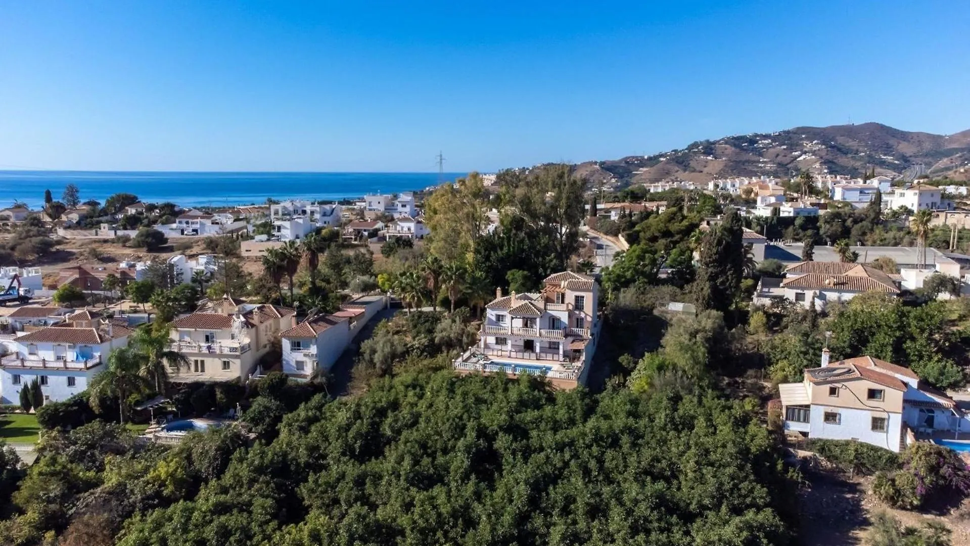 Ferienhaus Mit Privatpool Fuer 10 Personen Ca 280 Qm In Nerja, Andalusien Costa Del Sol Spanyolország